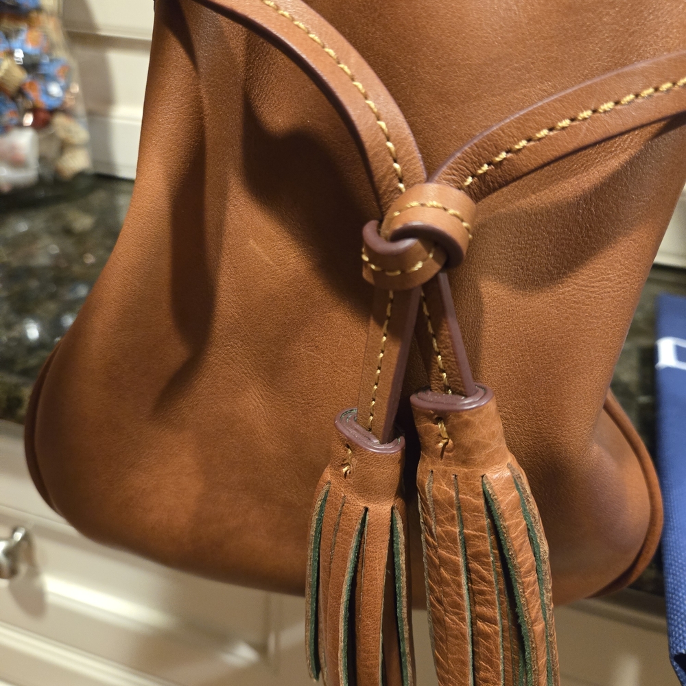 🤎🤍🤎 Dooney & Burke Satchel Elegant Brown Leather Handbag🤎🤍🤎 - Picture 3 of 16